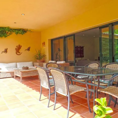 Villa Xipres *
